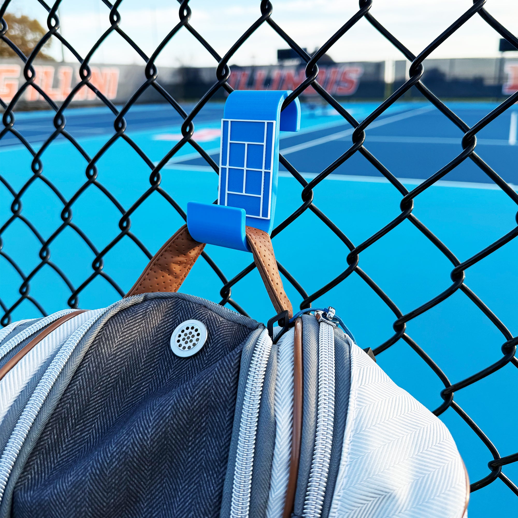 Tennis Racquet Holder - Fence Hanger